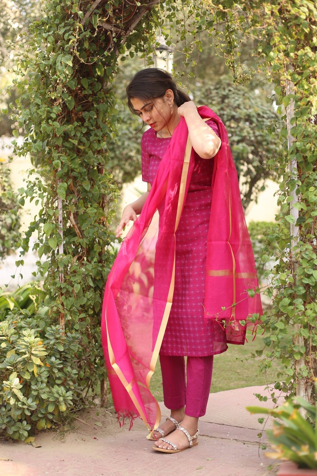 EMILY ROYAL PINK SUIT SET